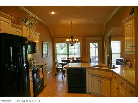 5619 Graystone Dr, Fort Smith, AR 72916 photo 11