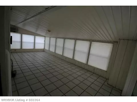 8801 Royal Ridge Dr, Fort Smith, AR 72903 photo 9