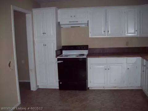 4817 Clarendon Ave, Fort Smith, AR 72904 photo 3