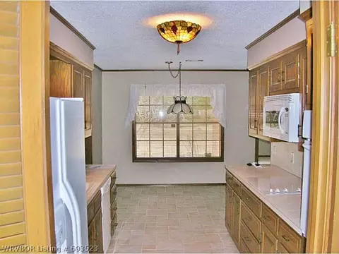 2905 S 96th St, Fort Smith, AR 72903 photo 9