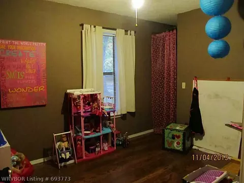 401 N 5th St, Paris, AR 72855 photo 6