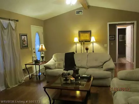 401 N 5th St, Paris, AR 72855 photo 3