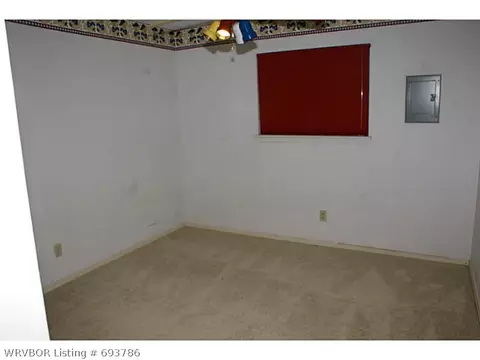 1303 Strozier Ct, Barling, AR 72923 photo 11