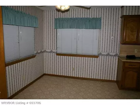 1303 Strozier Ct, Barling, AR 72923 photo 8