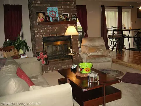 8620 Meadow Dr, Fort Smith, AR 72908 photo 2