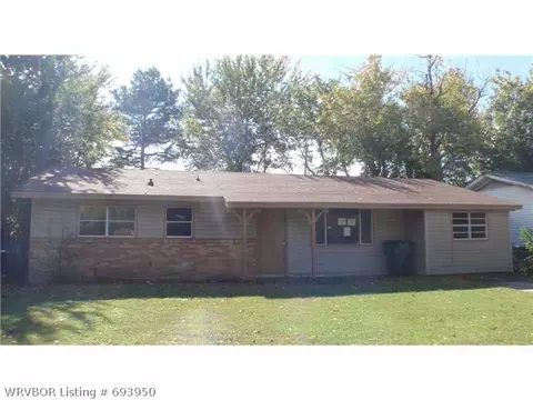 1816 S Waco St, Fort Smith, AR 72901 photo 1