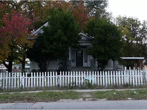 501 N 12th St, Fort Smith, AR 72901 photo 2
