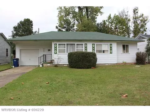 3913 Dean Dr, Fort Smith, AR 72904 photo 1