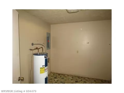 2207 N 57th Ln, Fort Smith, AR 72904 photo 10