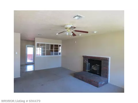 2207 N 57th Ln, Fort Smith, AR 72904 photo 2