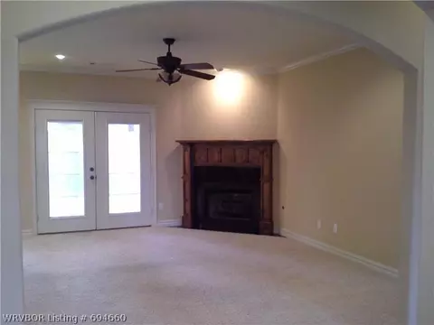 5606 Thomas Rd, Fort Smith, AR 72916 photo 2