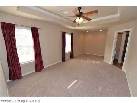 6214 Hickory Ln, Fort Smith, AR 72916 photo 4