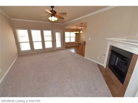 6214 Hickory Ln, Fort Smith, AR 72916 photo 12