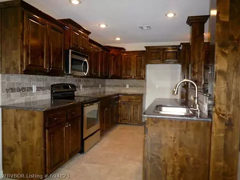 6203 Hickory Ln, Fort Smith, AR 72916 photo 5