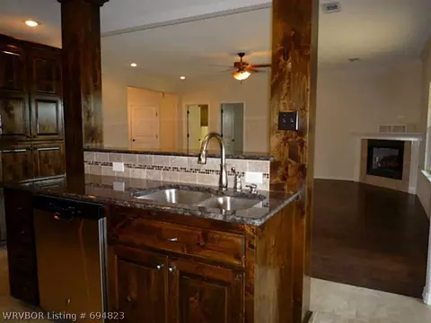 6203 Hickory Ln, Fort Smith, AR 72916 photo 11
