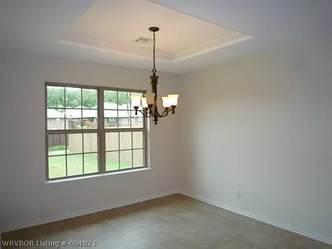 6203 Hickory Ln, Fort Smith, AR 72916 photo 13