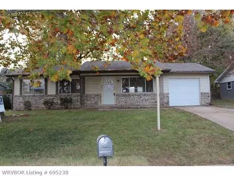 223 Harvard Ave, Fort Smith, AR 72908 photo 1
