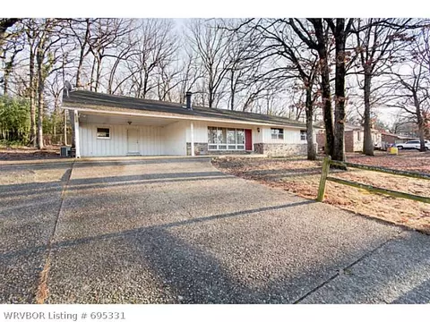 3202 Independence St, Fort Smith, AR 72908 photo 1