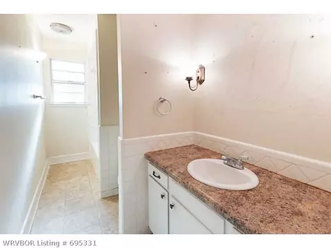 3202 Independence St, Fort Smith, AR 72908 photo 9