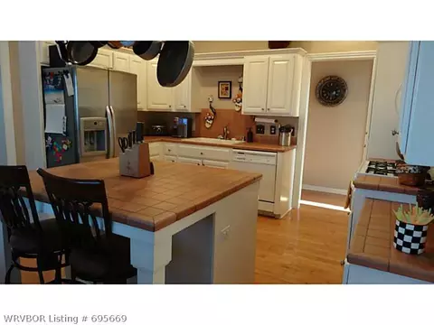 2317 Dundee Dr, Fort Smith, AR 72908 photo 5