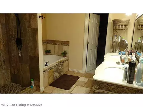 2317 Dundee Dr, Fort Smith, AR 72908 photo 12