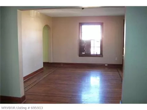 2122 S S St, Fort Smith, AR 72901 photo 2