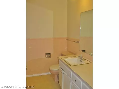 1720 S Savannah Dr, Fort Smith, AR 72901 photo 11