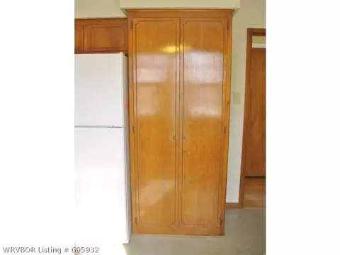 1720 S Savannah Dr, Fort Smith, AR 72901 photo 5