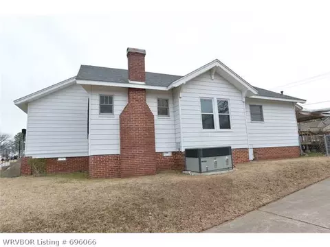 2112 S O St, Fort Smith, AR 72901 photo 10