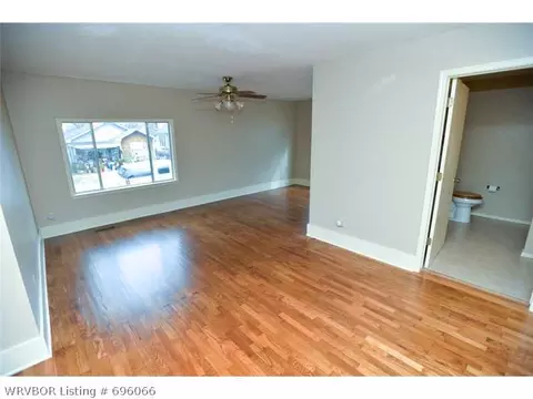 2112 S O St, Fort Smith, AR 72901 photo 5