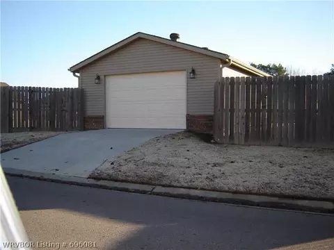 2005 W Main St, Lavaca, AR 72941 photo 4
