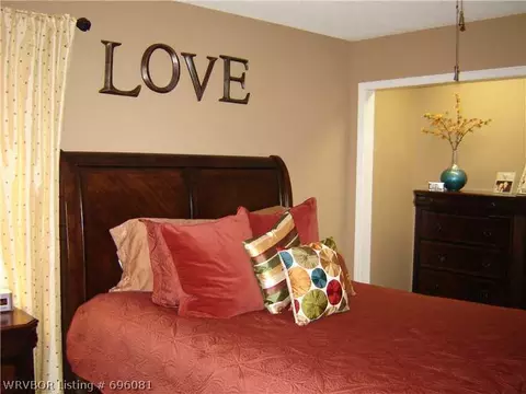 2005 W Main St, Lavaca, AR 72941 photo 7