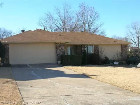 110 Stirling Ct, Fort Smith, AR 72908 photo 1