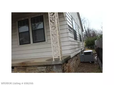 2401 S Q St, Fort Smith, AR 72901 photo 4