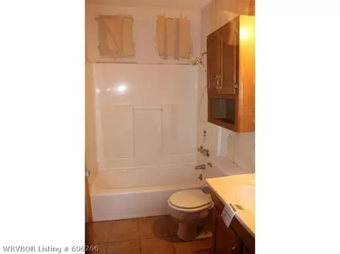 2401 S Q St, Fort Smith, AR 72901 photo 12