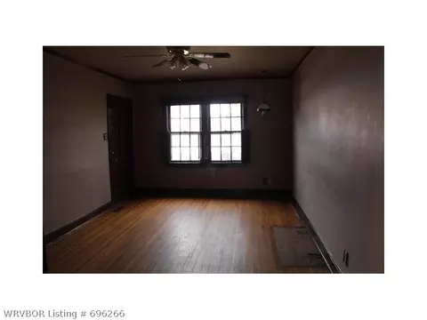 2401 S Q St, Fort Smith, AR 72901 photo 8
