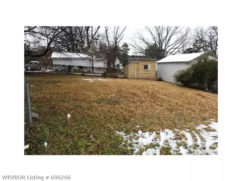2401 S Q St, Fort Smith, AR 72901 photo 6