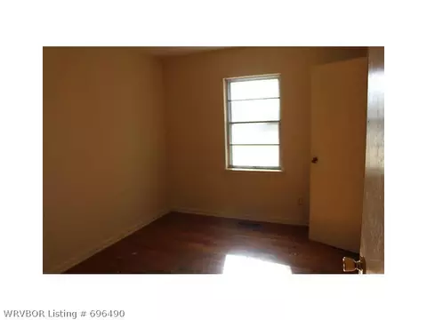 202 E Victor Ln, Pocola, OK 74902 photo 13