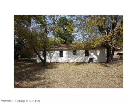 202 E Victor Ln, Pocola, OK 74902 photo 8