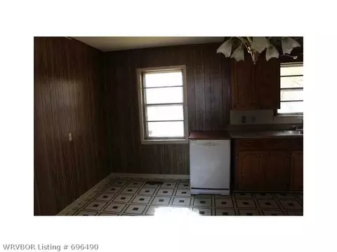 202 E Victor Ln, Pocola, OK 74902 photo 10