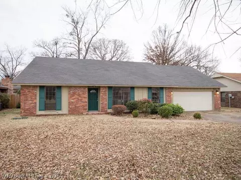8620 Harvard Dr, Fort Smith, AR 72908 photo 1