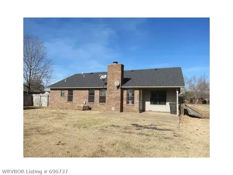 1711 Oakview Dr, Lavaca, AR 72941 photo 11
