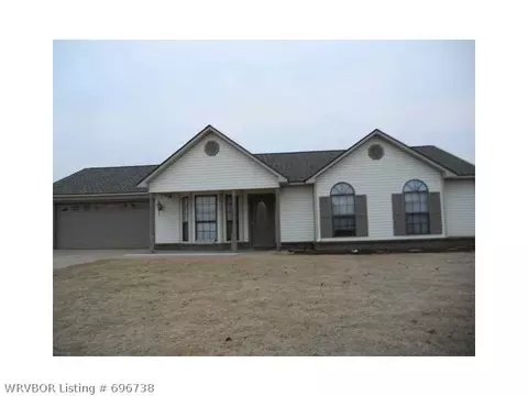 1017 Ruby Dr, Van Buren, AR 72956 photo 1