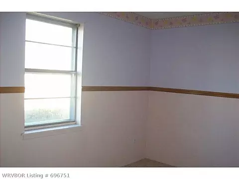 18 E Interstate Cir, Sallisaw, OK 74955 photo 5