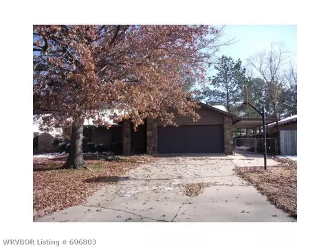 1707 Craftwood Cir, Fort Smith, AR 72903 photo 1