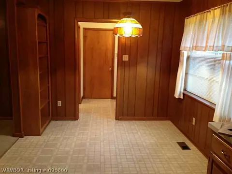 1914 N 45th Cir, Fort Smith, AR 72904 photo 4