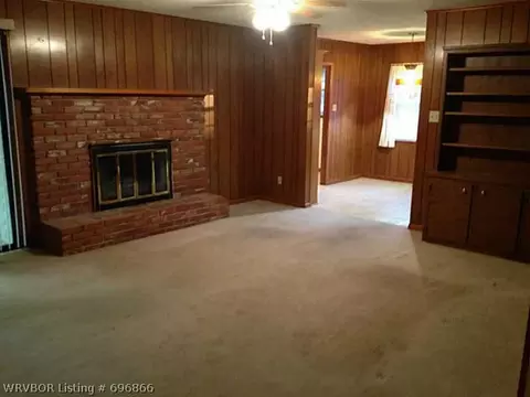 1914 N 45th Cir, Fort Smith, AR 72904 photo 2