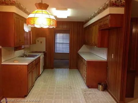 1914 N 45th Cir, Fort Smith, AR 72904 photo 3