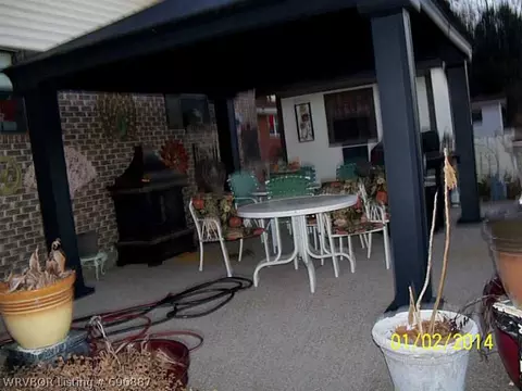 1112 N 4th St, Paris, AR 72855 photo 7