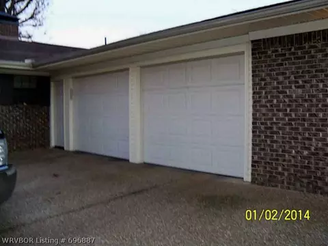 1112 N 4th St, Paris, AR 72855 photo 8